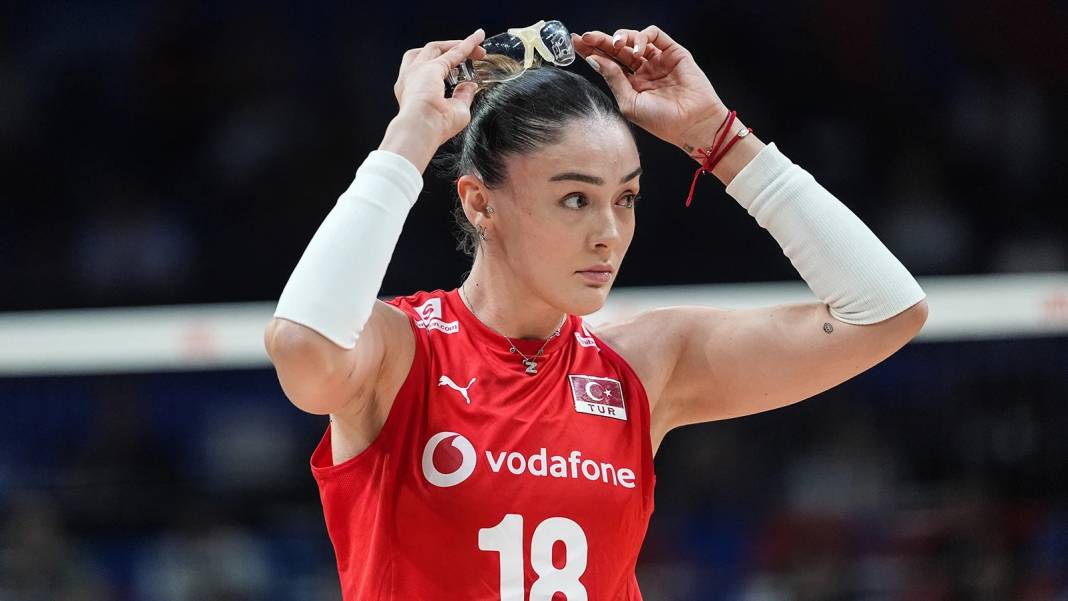 Gözlük mözlük fark etmez Zehra Güneş affetmez! 6